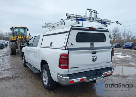 2020 Ram 1500 Big Horn 4X4 5'7 Box z USA, uszkodzony, nr VIN 1C6RRFFG3LN263389